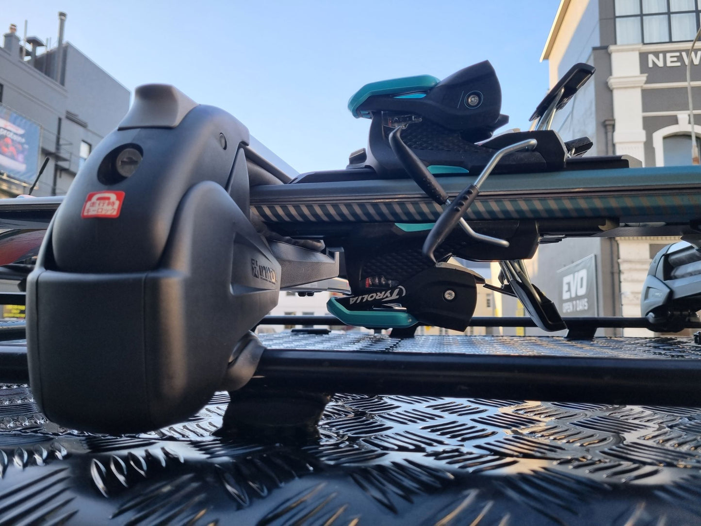 Inno RH728 Dual Angle Snow Carrier